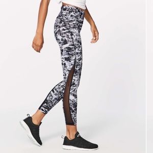 Lululemon Train Time 7/8 Pants